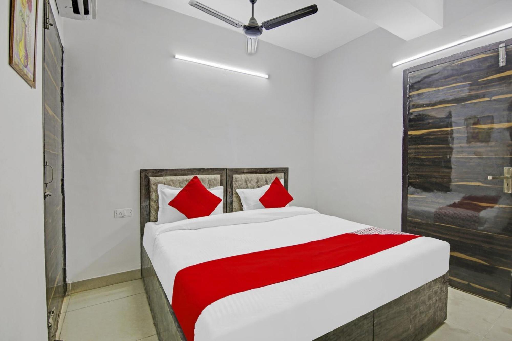 Hotel Green Olive New Delhi Exterior photo
