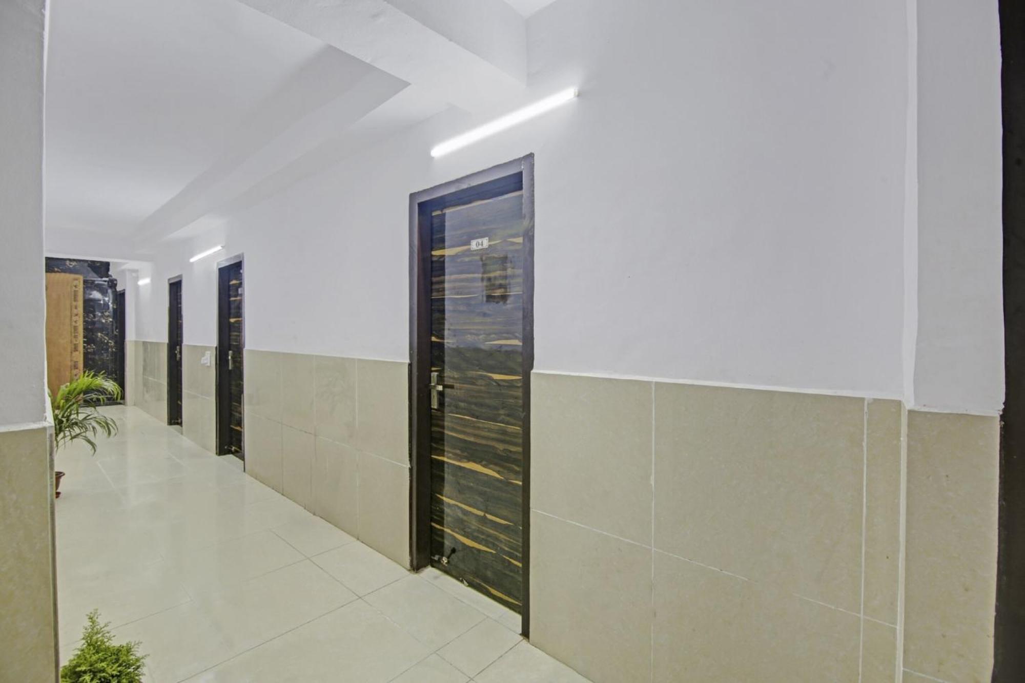 Hotel Green Olive New Delhi Exterior photo